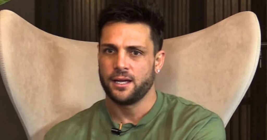 Nicola Porcella: Fan atrevida invade su espacio personal en Meet & Greet