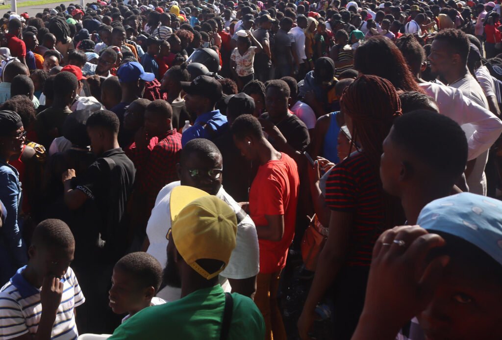 Activistas y migrantes varados en la frontera sur de México: esperanza y recelo ante cumbre migratoria en Chiapas