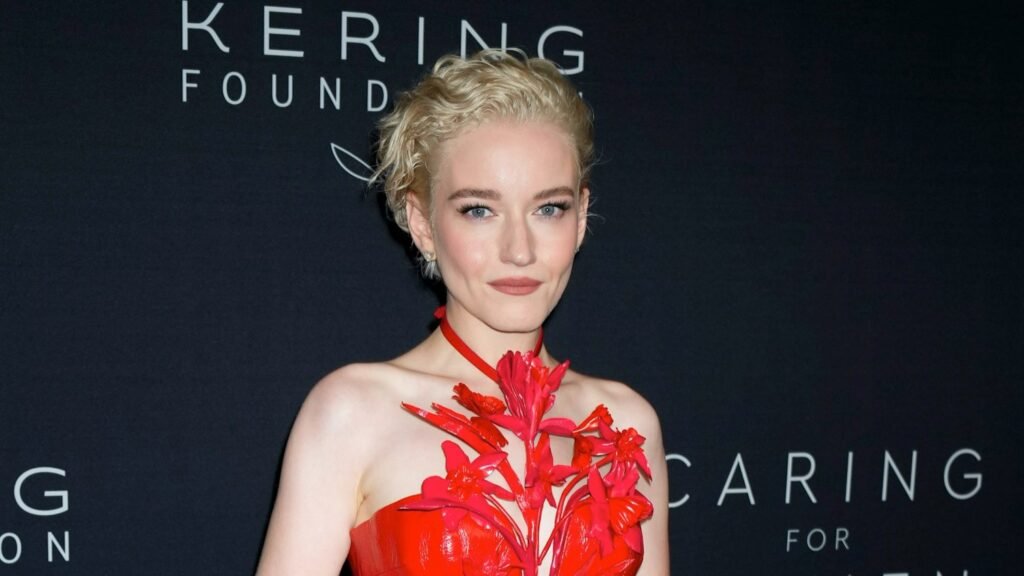 Julia Garner se une al elenco de ‘Wolf Man’ de Universal y Blumhouse