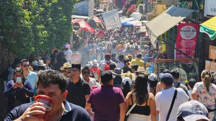 Cancelación de actividades y venta desmedida de alcohol en el Carnaval de Tepoztlán, Morelos