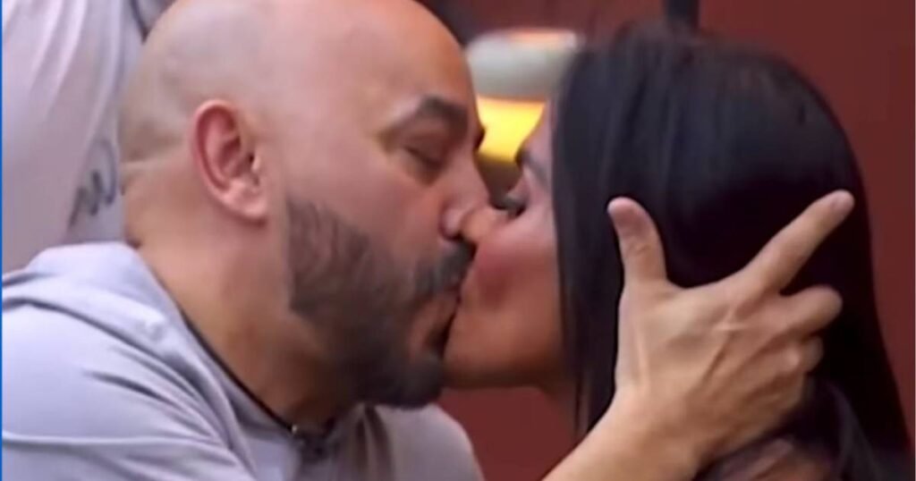 Maripily sorprende a Lupillo Rivera mostrándole sus senos en La Casa de los Famosos 4