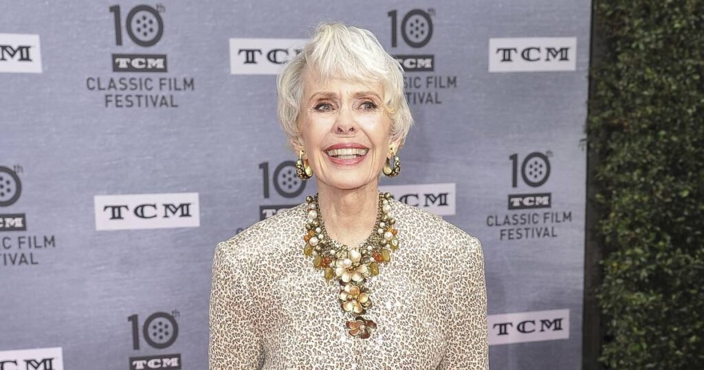 Fallece Barbara Rush, actriz de Hollywood de las décadas de 1950 y 1960