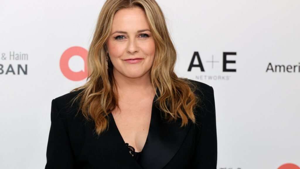 Alicia Silverstone come una planta venenosa: lo que debes saber