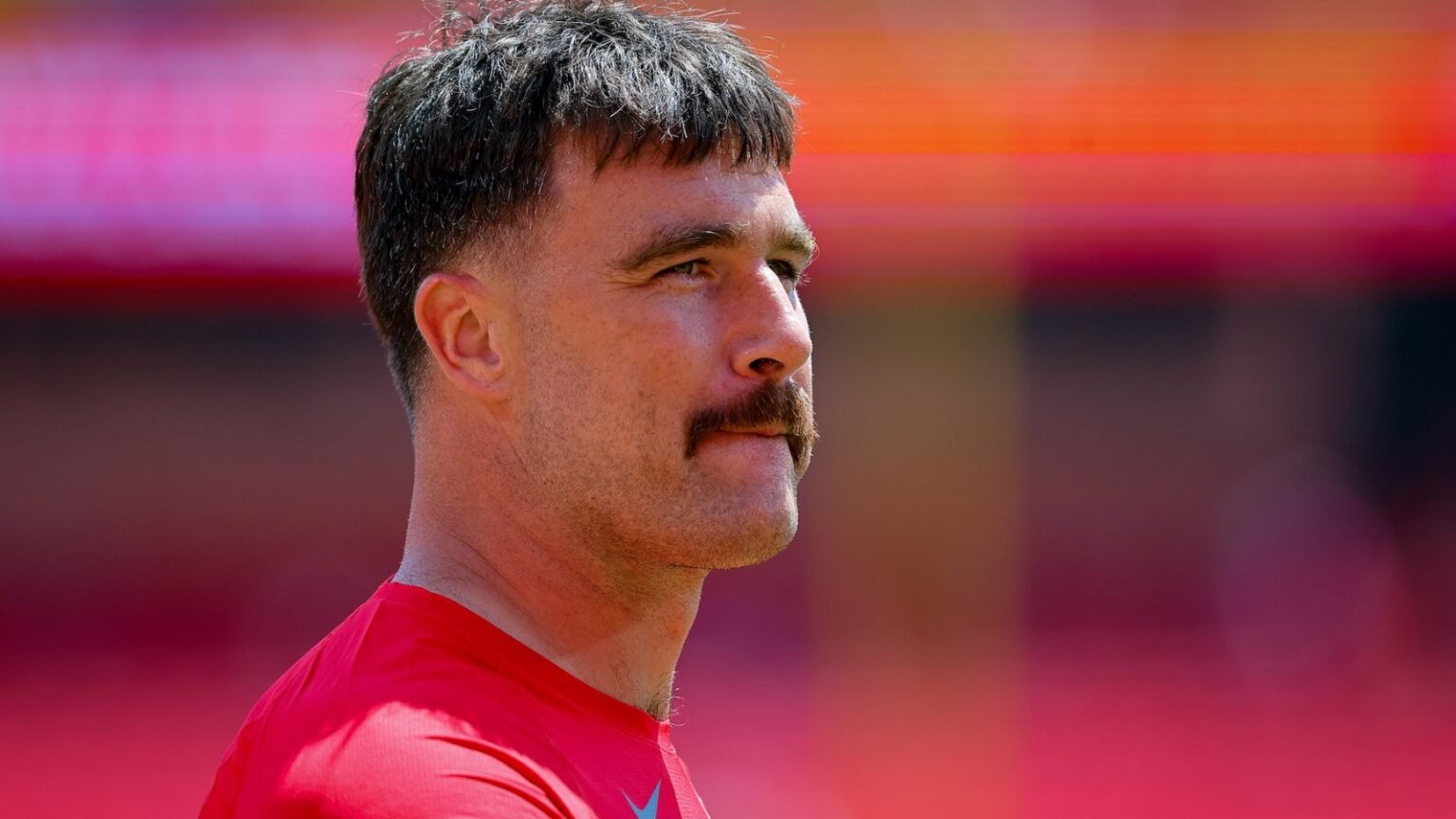 Travis Kelce aparecerá en la secuela de Happy Gilmore junto a Adam Sandler