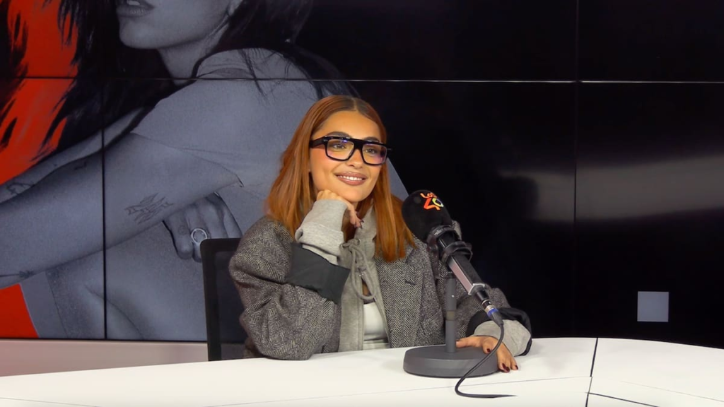 Entrevista a Violeta: su nuevo single “Palmas y Desamores”, gira inminente y su visión como artista reivindicativa