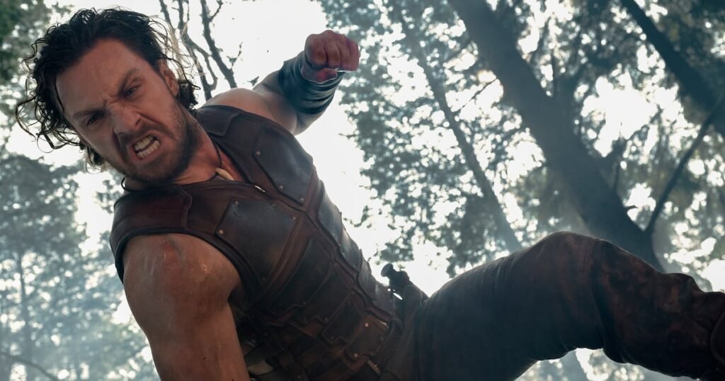 La película ‘Kraven the Hunter’ tiene una de las peores aperturas para una coproducción de Marvel, recaudando solo $11 millones de dólares