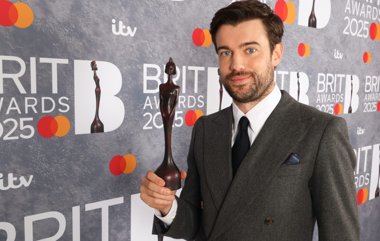Jack Whitehall vuelve a ser el presentador de los BRIT Awards 2025: ¡Conoce todos los detalles aquí!