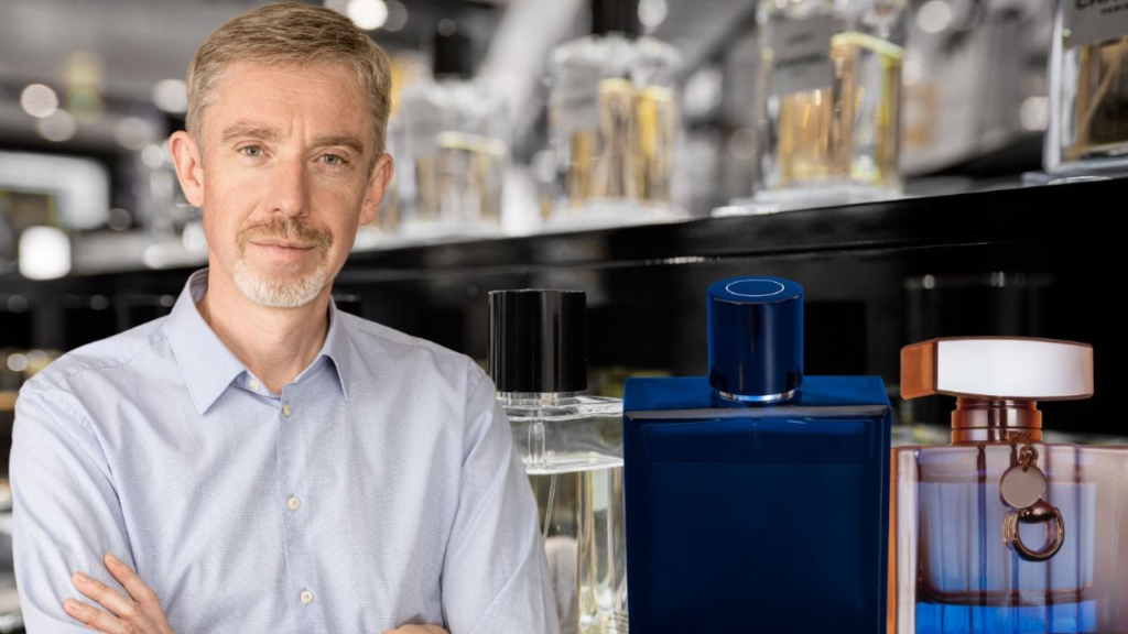 Los 5 mejores perfumes para hombres de 50 años: fragancias clásicas y atemporales