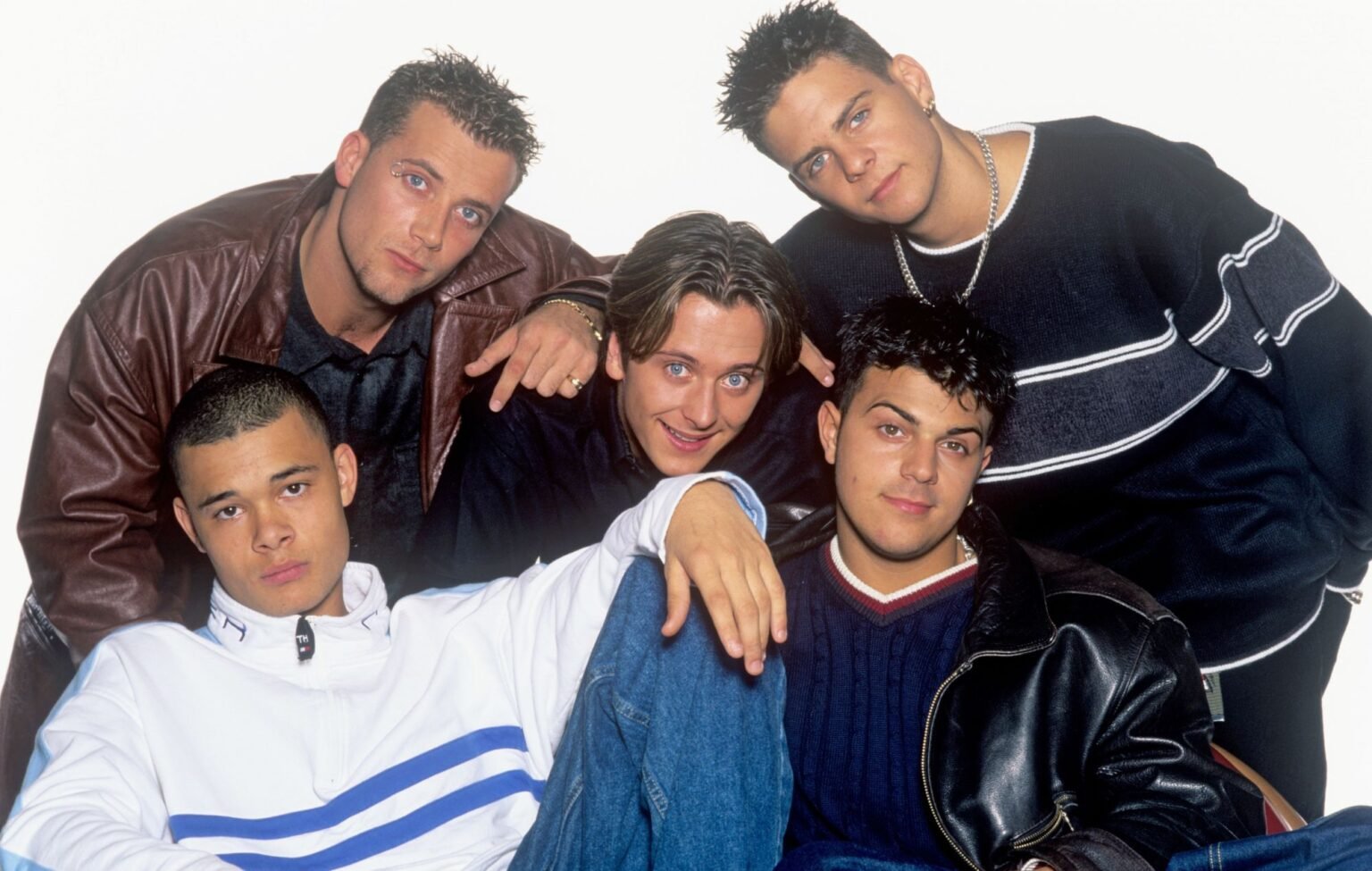 Five se reúne por primera vez en 25 años para una gira por arenas en el Reino Unido en 2025