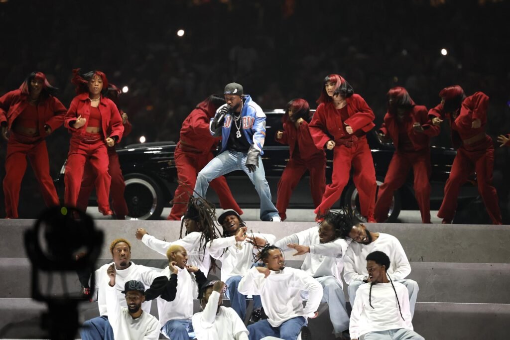Kendrick Lamar rompe récord de audiencia con su espectáculo en el Super Bowl LIX superando a Michael Jackson
