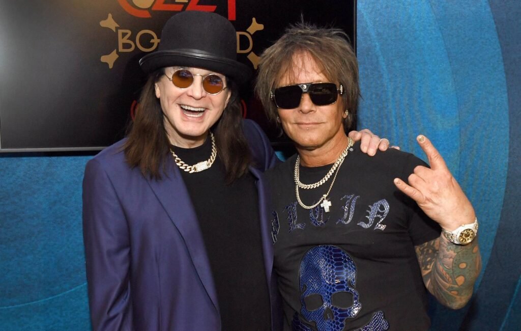 Ozzy Osbourne y Billy Morrison lanzan su nuevo sencillo orquestal ‘Gods Of Rock N Roll’