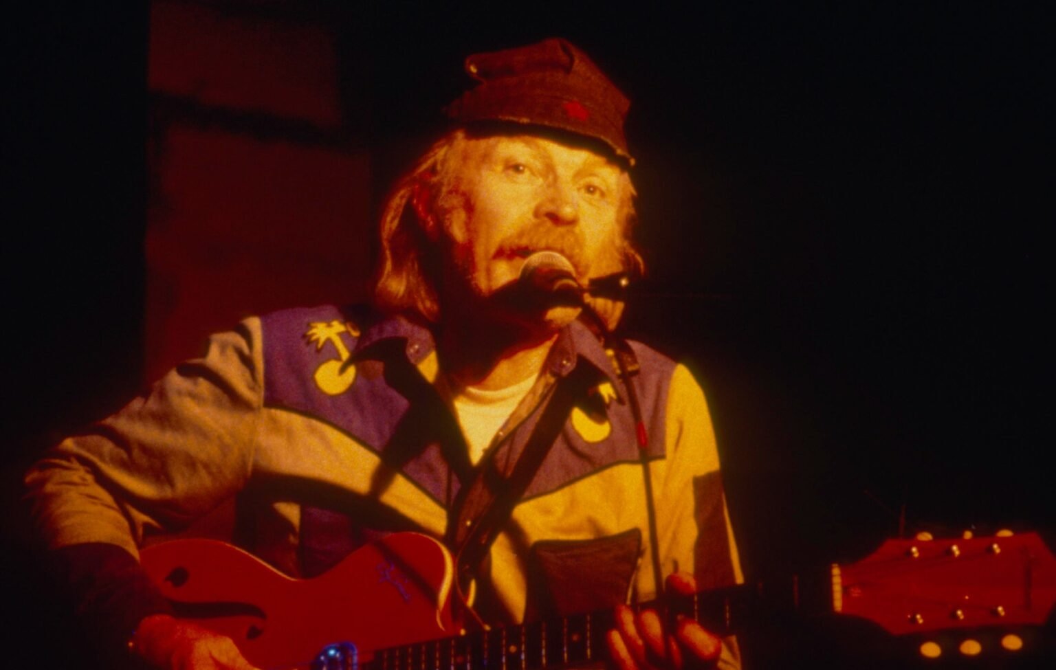 Fallece el pionero del folk outsider Michael Hurley a los 83 años