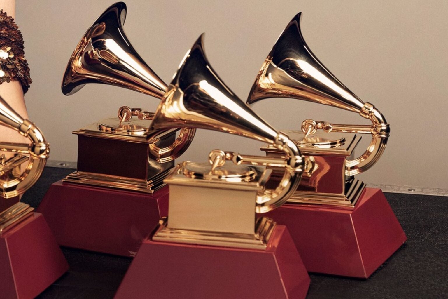 Bad Bunny encabeza las nominaciones de los Latin Grammy 2025: lista completa de nominados