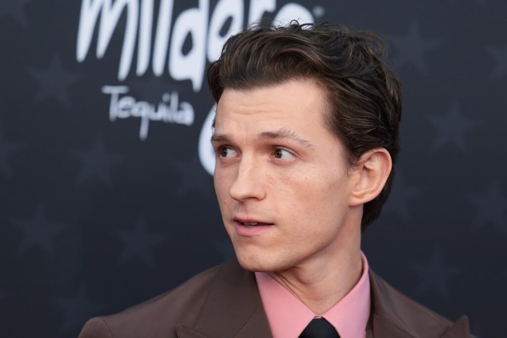 Tom Holland sufre conmoción cerebral leve durante el rodaje de ‘Spider-Man’