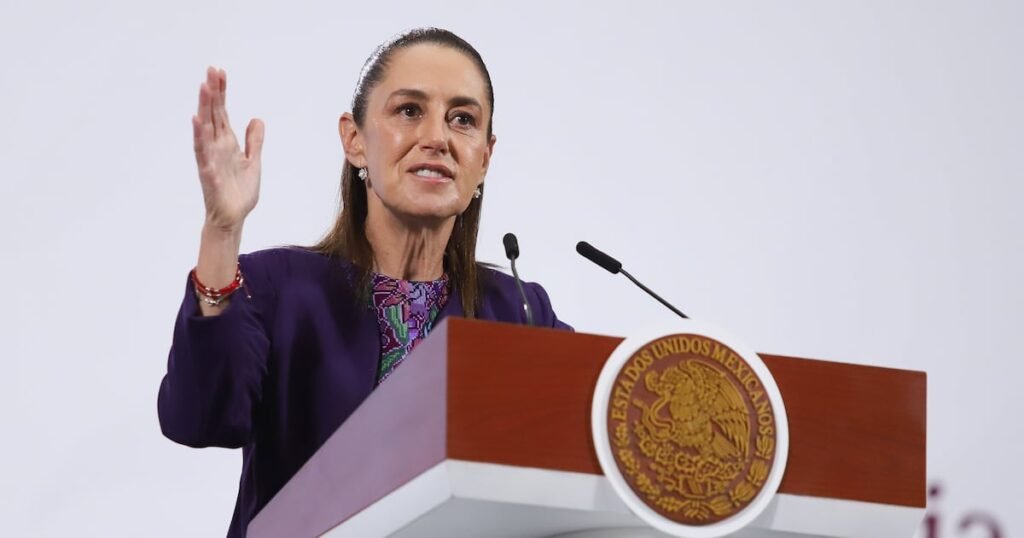 Claudia Sheinbaum responde a Christopher Landau sobre la política exterior de México