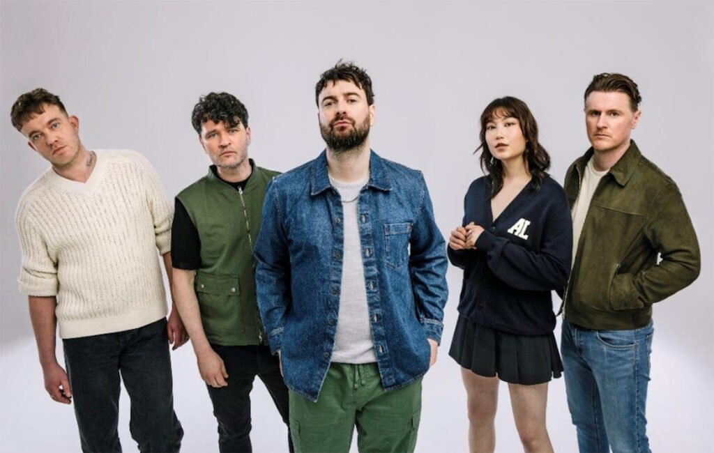 Courteeners anuncian gran concierto al aire libre en Manchester con The Vaccines y más artistas