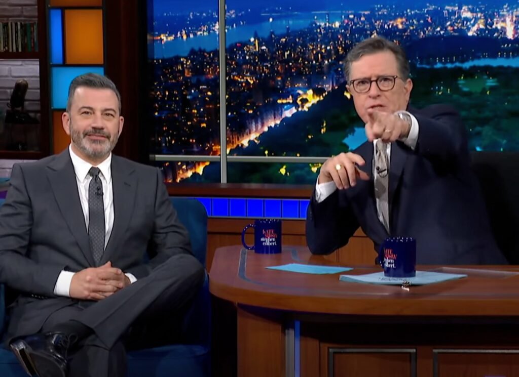 Jimmy Kimmel y Stephen Colbert analizan la montaña rusa emocional de la turbulencia en la televisión nocturna