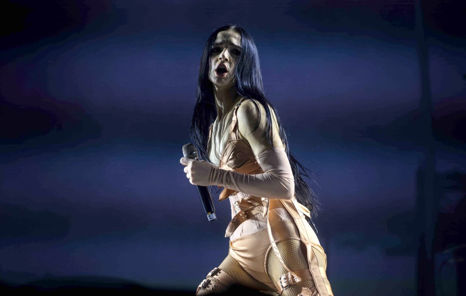 Poppy anuncia una gran gira por el Reino Unido, Europa y Australia en 2026