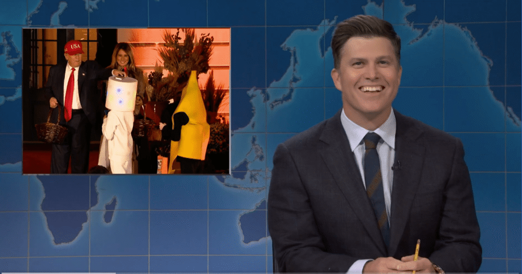 SNL Weekend Update Critica las Renovaciones de la Casa Blanca de Trump y sus Estrategias de Halloween
