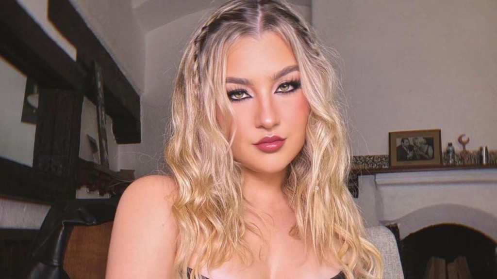 Melenie Carmona genera controversia en redes tras viralizarse trend de TikTok sobre su familia y Pati Chapoy