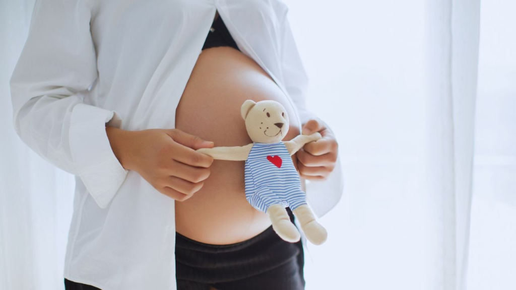 Predicción de Mhoni Vidente: ¿Cazzu embarazada en 2026? Revelaciones sobre Christian Nodal y su ex pareja