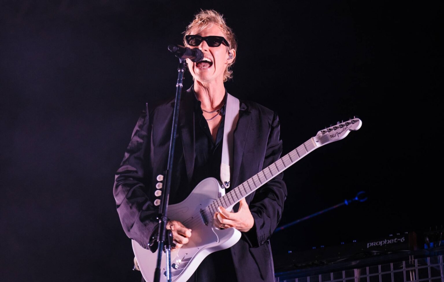 Rüfüs Du Sol logra la gira electrónica más vendida de todos los tiempos