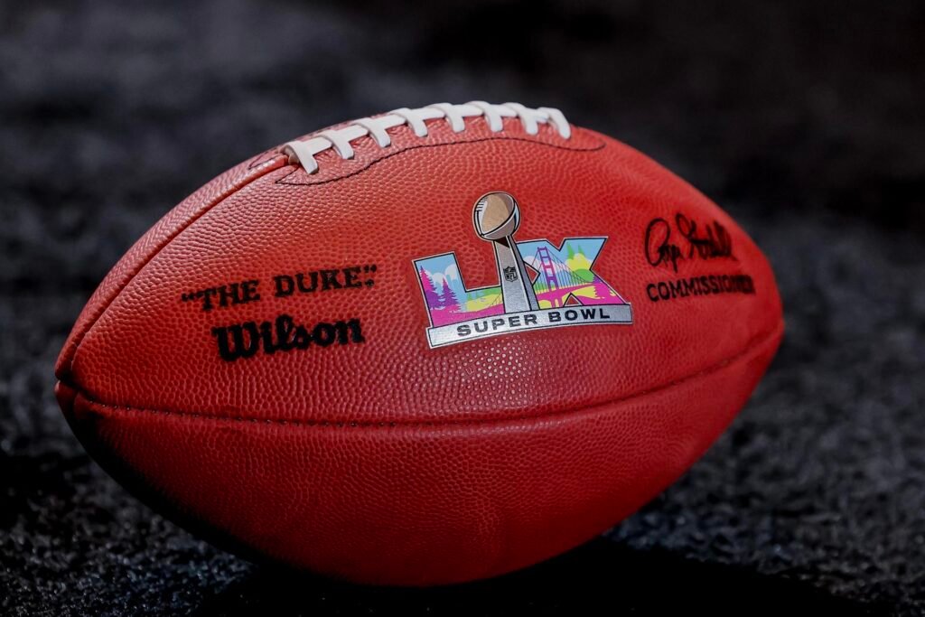 Bad Bunny y Roger Goodell: El Super Bowl como Plataforma de Unión